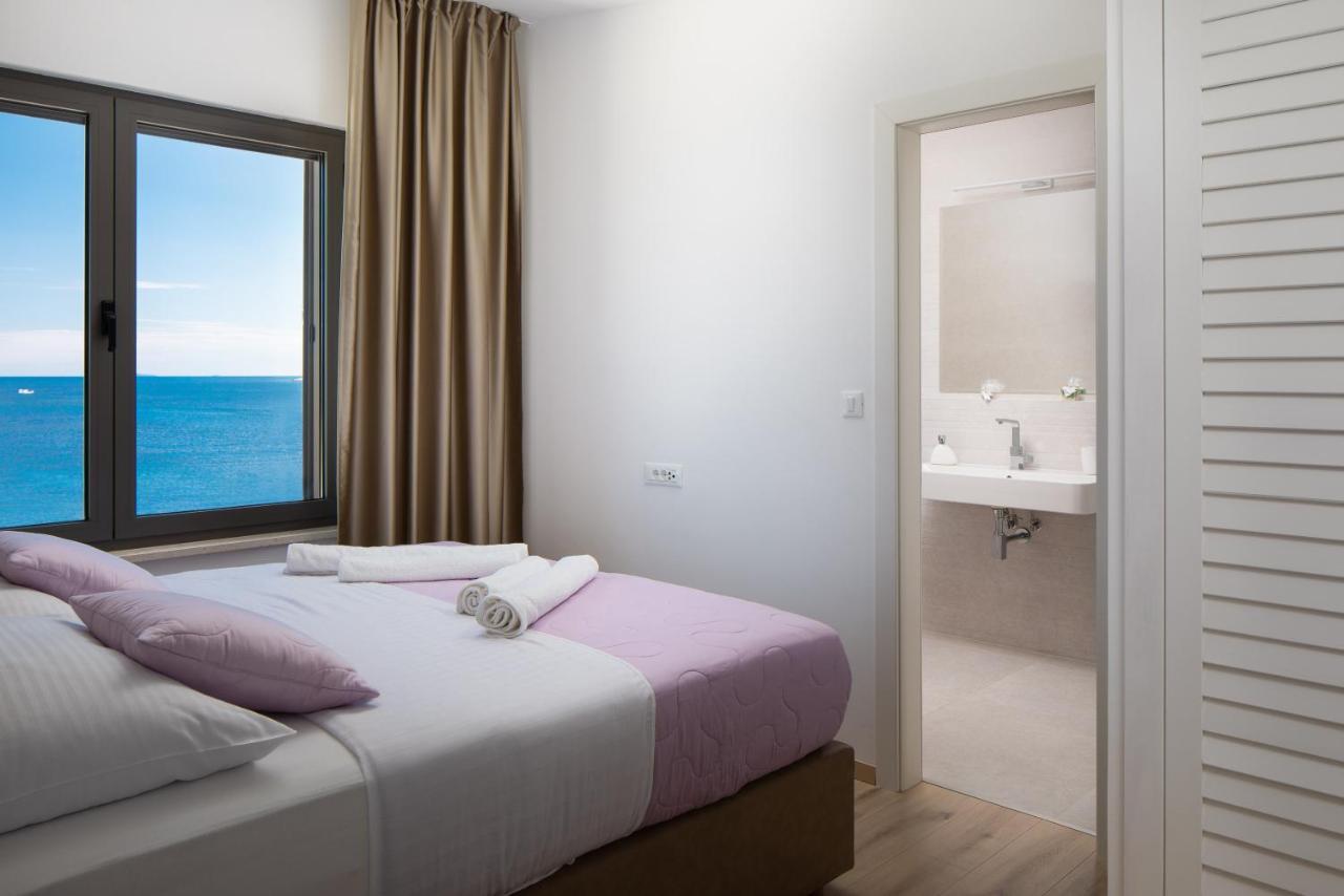 Villa Carisma Island Vis Exterior photo